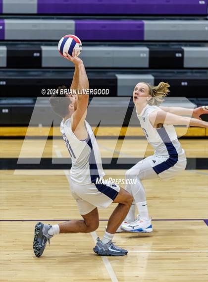 Thumbnail 2 in Valor Christian @ Discovery Canyon photogallery.