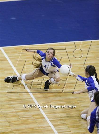 Thumbnail 3 in Arapahoe vs Legend (CHSAA 5A Pool Play) photogallery.