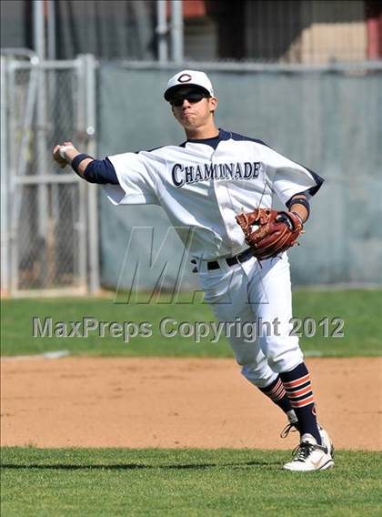 Thumbnail 2 in Chaminade vs. Valley Vista (Hard 9 National Classic) photogallery.
