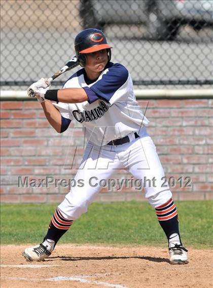 Thumbnail 2 in Chaminade vs. Valley Vista (Hard 9 National Classic) photogallery.
