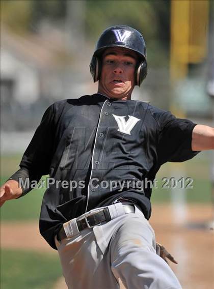 Thumbnail 2 in Chaminade vs. Valley Vista (Hard 9 National Classic) photogallery.