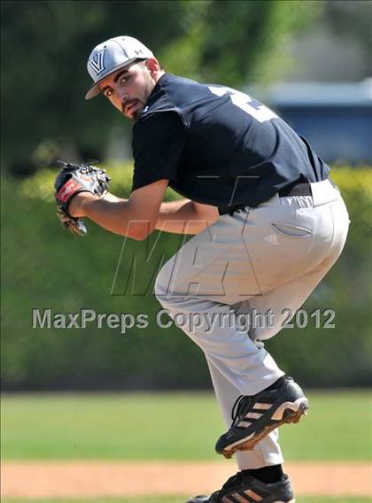 Thumbnail 2 in Chaminade vs. Valley Vista (Hard 9 National Classic) photogallery.