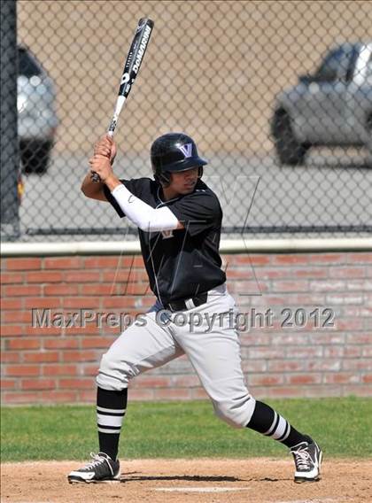 Thumbnail 3 in Chaminade vs. Valley Vista (Hard 9 National Classic) photogallery.