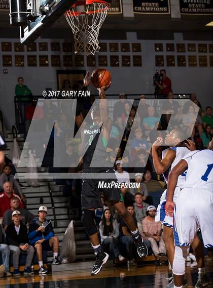 Thumbnail 1 in Cleveland vs East Hamilton (District 5 3A) photogallery.