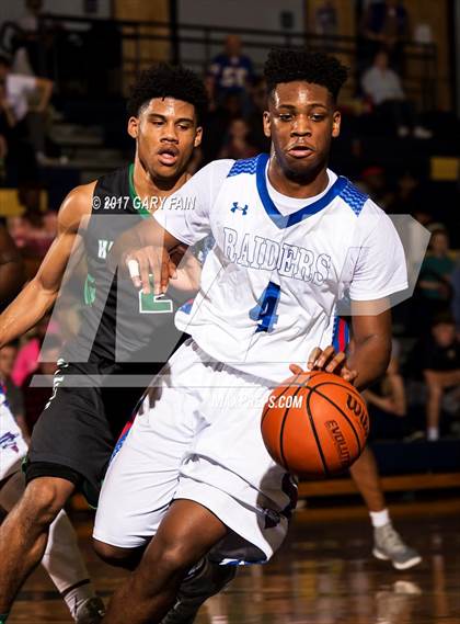 Thumbnail 2 in Cleveland vs East Hamilton (District 5 3A) photogallery.