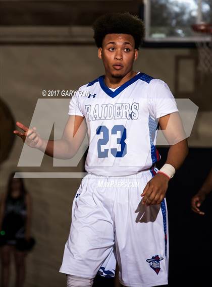 Thumbnail 3 in Cleveland vs East Hamilton (District 5 3A) photogallery.