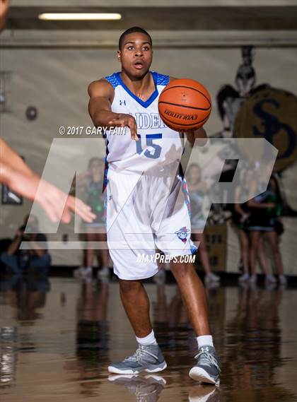 Thumbnail 3 in Cleveland vs East Hamilton (District 5 3A) photogallery.