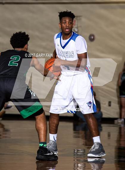 Thumbnail 2 in Cleveland vs East Hamilton (District 5 3A) photogallery.