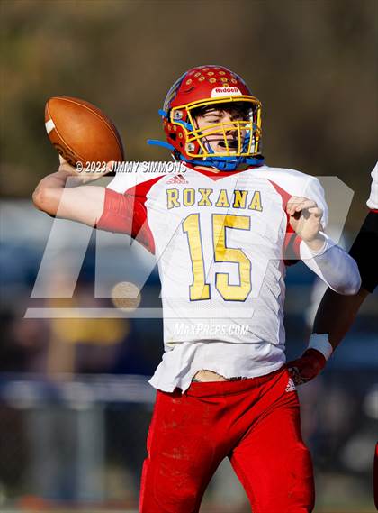 Thumbnail 1 in Roxana vs Olympia (IHSA 3A Quarter Finals) photogallery.