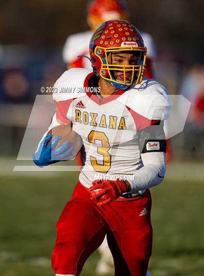 Thumbnail 3 in Roxana vs Olympia (IHSA 3A Quarter Finals) photogallery.