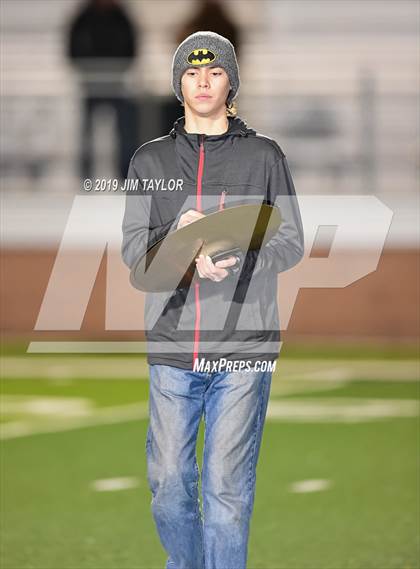 Thumbnail 3 in Chico vs Hawley (UIL 2A Bi-district) photogallery.