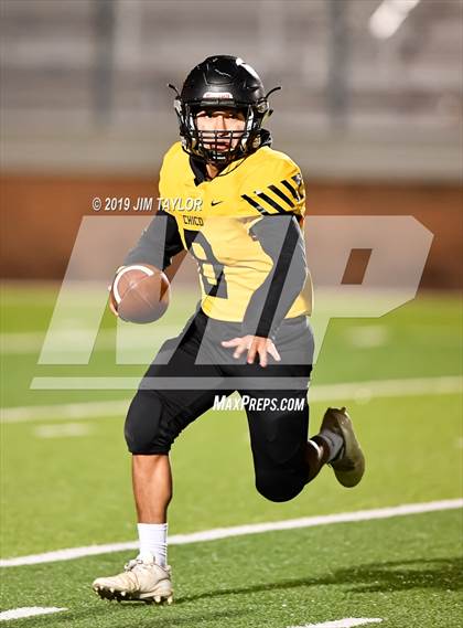 Thumbnail 2 in Chico vs Hawley (UIL 2A Bi-district) photogallery.