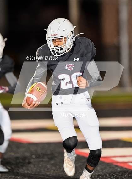 Thumbnail 1 in Chico vs Hawley (UIL 2A Bi-district) photogallery.