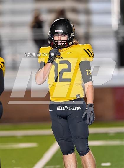 Thumbnail 2 in Chico vs Hawley (UIL 2A Bi-district) photogallery.