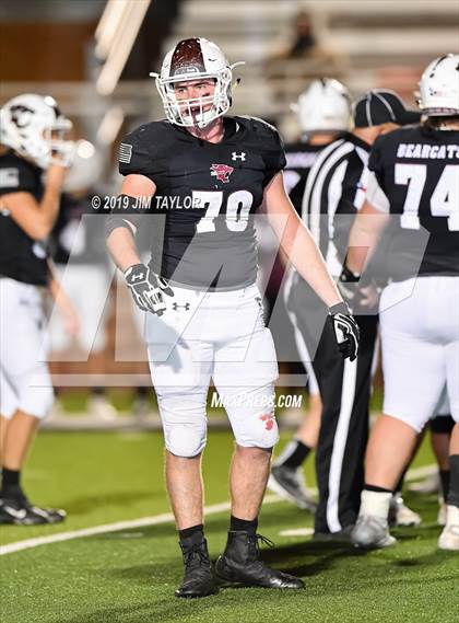 Thumbnail 2 in Chico vs Hawley (UIL 2A Bi-district) photogallery.