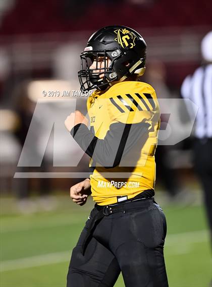 Thumbnail 2 in Chico vs Hawley (UIL 2A Bi-district) photogallery.
