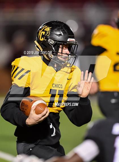 Thumbnail 1 in Chico vs Hawley (UIL 2A Bi-district) photogallery.