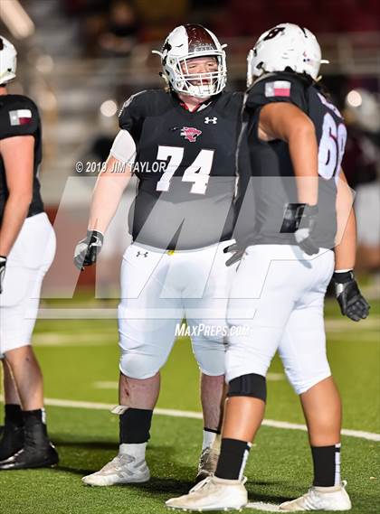 Thumbnail 1 in Chico vs Hawley (UIL 2A Bi-district) photogallery.