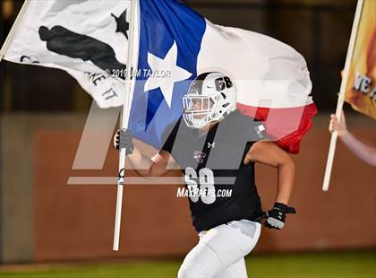 Thumbnail 1 in Chico vs Hawley (UIL 2A Bi-district) photogallery.