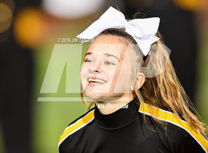 Thumbnail 3 in Chico vs Hawley (UIL 2A Bi-district) photogallery.