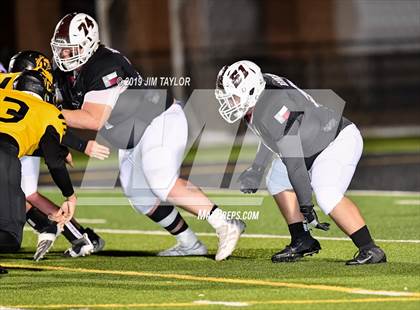 Thumbnail 1 in Chico vs Hawley (UIL 2A Bi-district) photogallery.