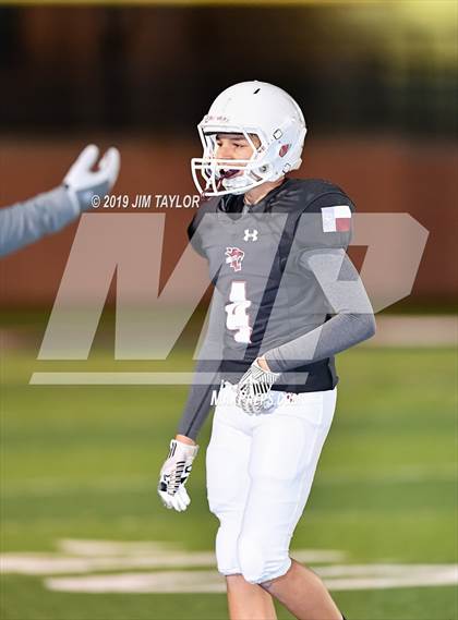Thumbnail 3 in Chico vs Hawley (UIL 2A Bi-district) photogallery.
