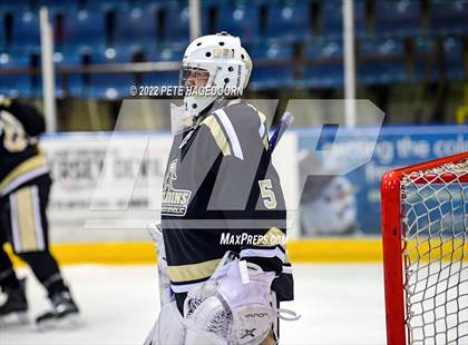 Thumbnail 2 in Paramus Catholic @ Madison photogallery.