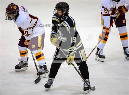 Thumbnail 2 in Paramus Catholic @ Madison photogallery.