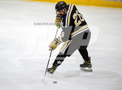 Thumbnail 3 in Paramus Catholic @ Madison photogallery.