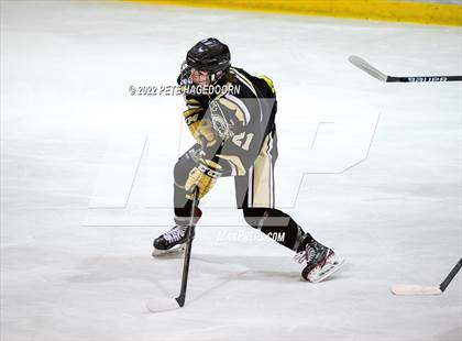 Thumbnail 1 in Paramus Catholic @ Madison photogallery.