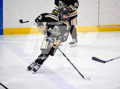 Thumbnail 1 in Paramus Catholic @ Madison photogallery.