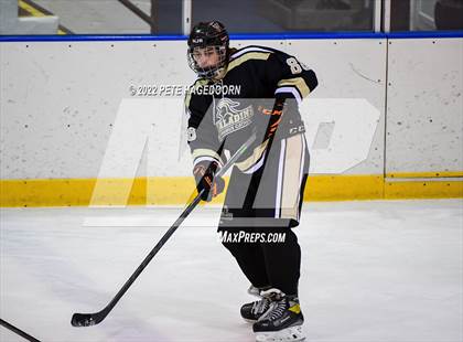 Thumbnail 1 in Paramus Catholic @ Madison photogallery.
