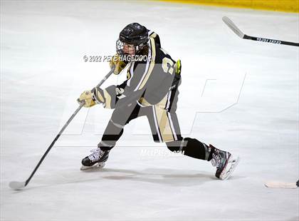 Thumbnail 2 in Paramus Catholic @ Madison photogallery.