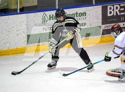 Thumbnail 3 in Paramus Catholic @ Madison photogallery.