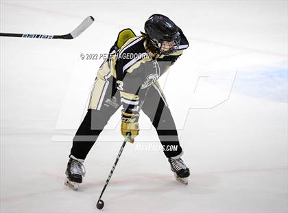 Thumbnail 3 in Paramus Catholic @ Madison photogallery.