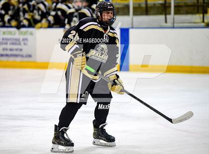 Thumbnail 3 in Paramus Catholic @ Madison photogallery.