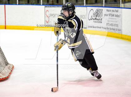 Thumbnail 2 in Paramus Catholic @ Madison photogallery.