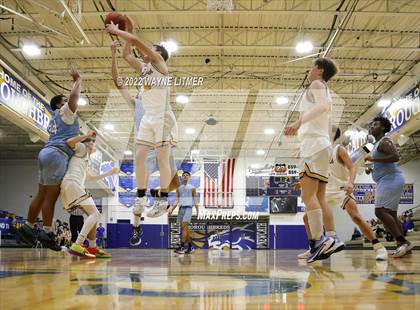 Thumbnail 1 in Boone County @ Newport Central Catholic photogallery.