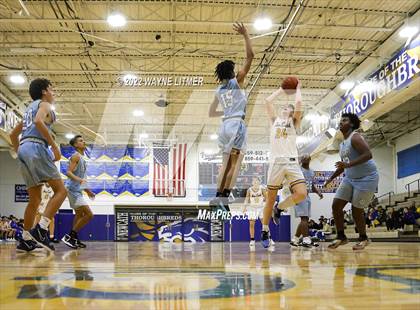 Thumbnail 3 in Boone County @ Newport Central Catholic photogallery.