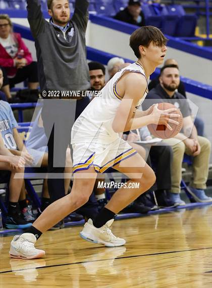 Thumbnail 1 in Boone County @ Newport Central Catholic photogallery.