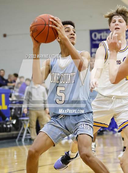Thumbnail 1 in Boone County @ Newport Central Catholic photogallery.