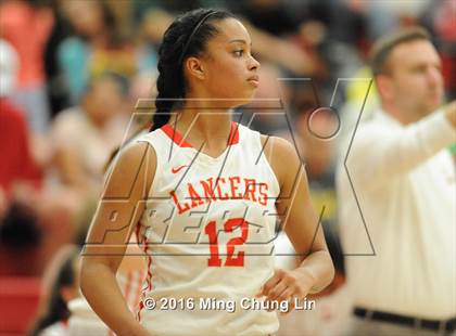 Thumbnail 1 in Orange Lutheran vs. Lakeside (CIF SoCal Regional D3 Final) photogallery.
