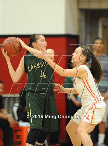 Thumbnail 3 in Orange Lutheran vs. Lakeside (CIF SoCal Regional D3 Final) photogallery.