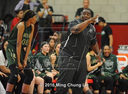 Thumbnail 3 in Orange Lutheran vs. Lakeside (CIF SoCal Regional D3 Final) photogallery.