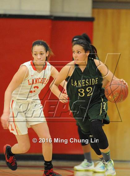 Thumbnail 3 in Orange Lutheran vs. Lakeside (CIF SoCal Regional D3 Final) photogallery.