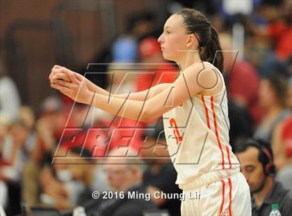 Thumbnail 1 in Orange Lutheran vs. Lakeside (CIF SoCal Regional D3 Final) photogallery.