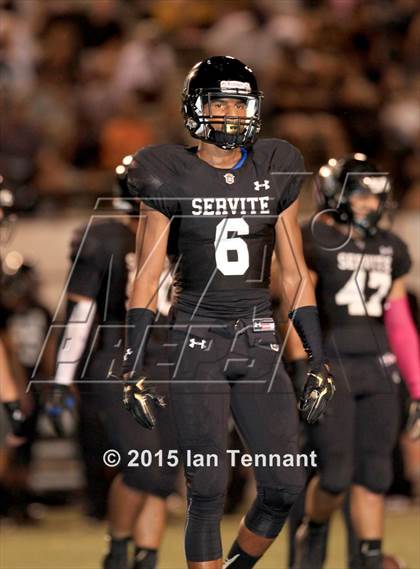 Thumbnail 1 in JSerra Catholic @ Servite photogallery.