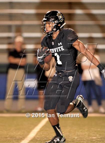 Thumbnail 1 in JSerra Catholic @ Servite photogallery.