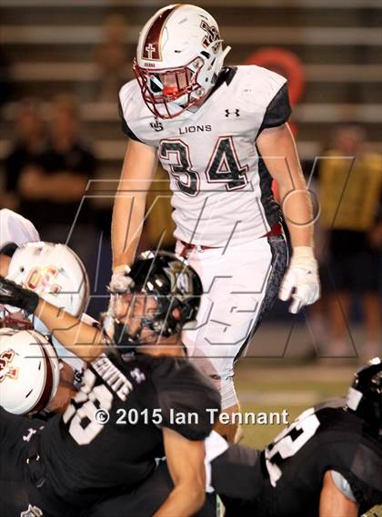 Thumbnail 2 in JSerra Catholic @ Servite photogallery.
