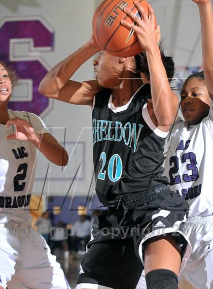 Thumbnail 1 in Sheldon vs. Sacramento (St. Hope Classic) photogallery.